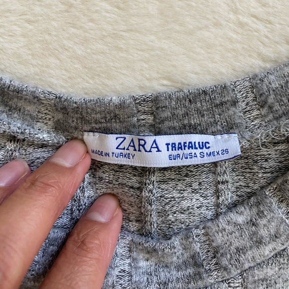 Zara Cropped Ribbed Top - Picture 2 of 3